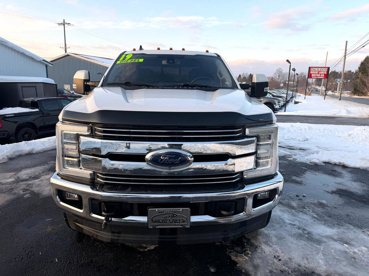 Used 2019 Ford F250 Lariat w/ Lariat Ultimate Package image 2