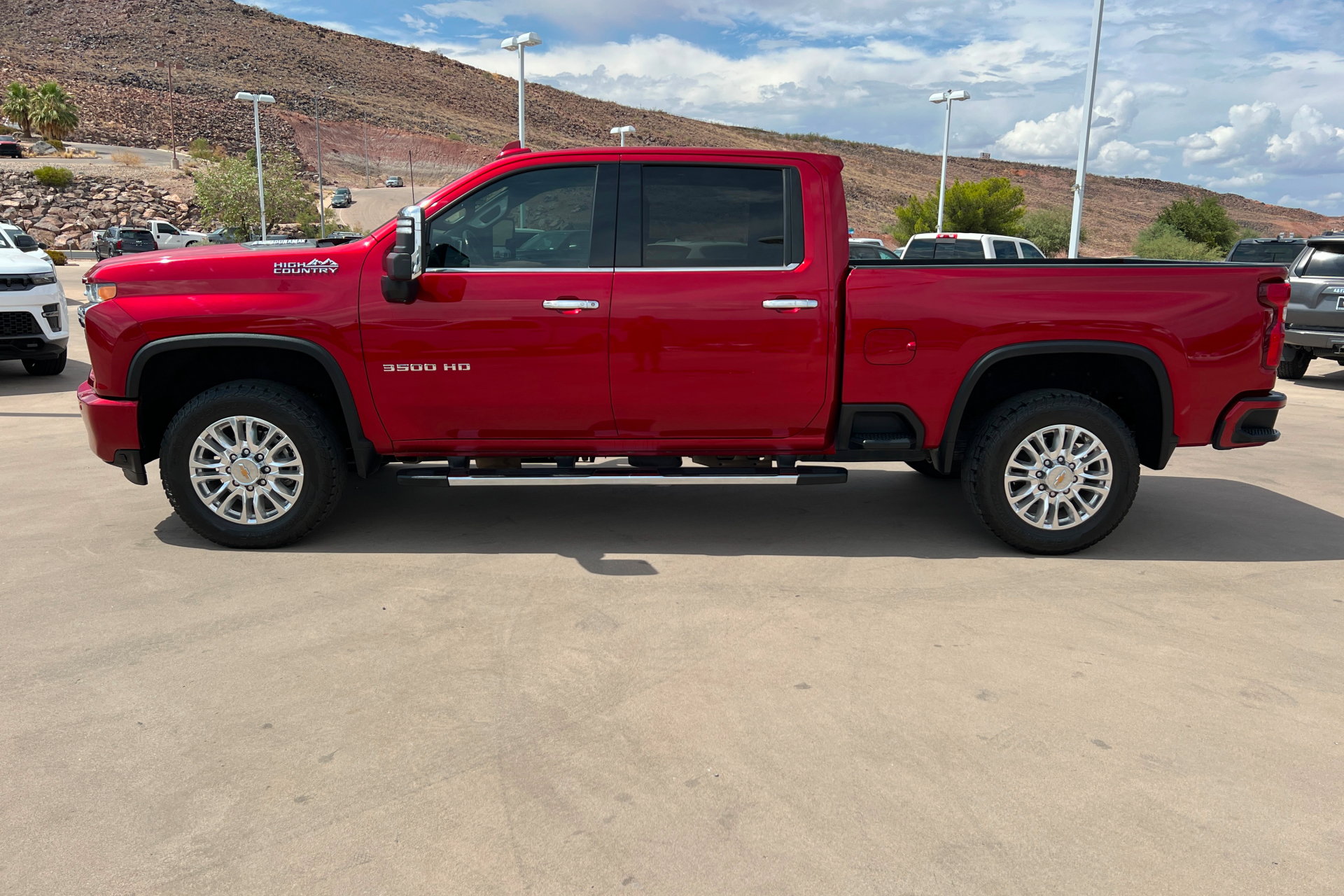 Used 2021 Chevrolet Silverado 3500 High Country w/ Z71 Off-Road Package AWD/4WD image 2