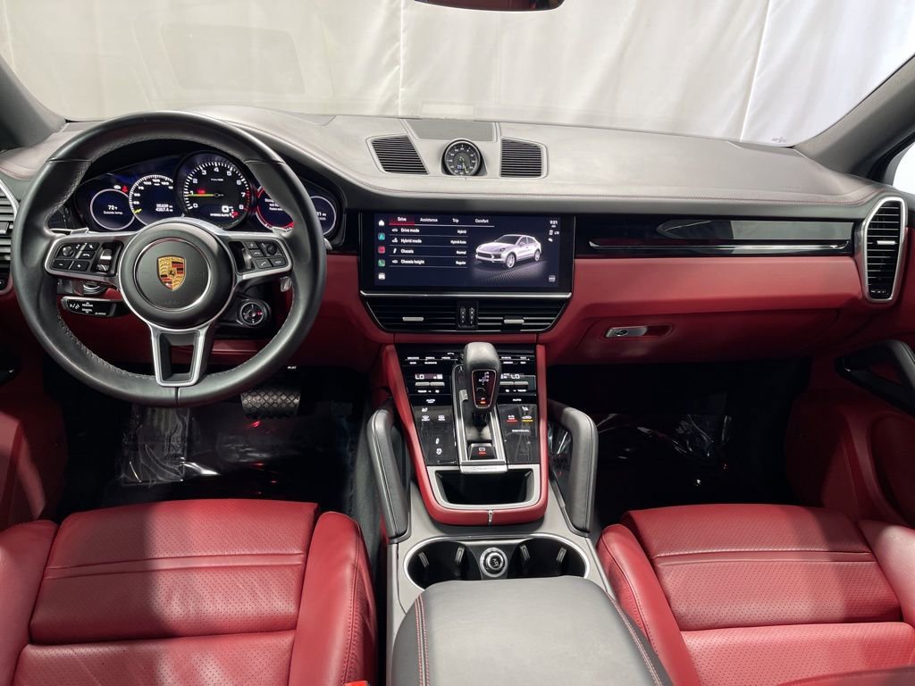 Used 2022 Porsche Cayenne E-Hybrid Coupe image 10