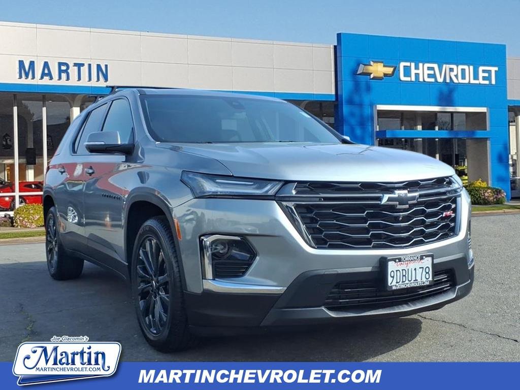 Used 2023 Chevrolet Traverse RS w/ LPO, Cargo Package