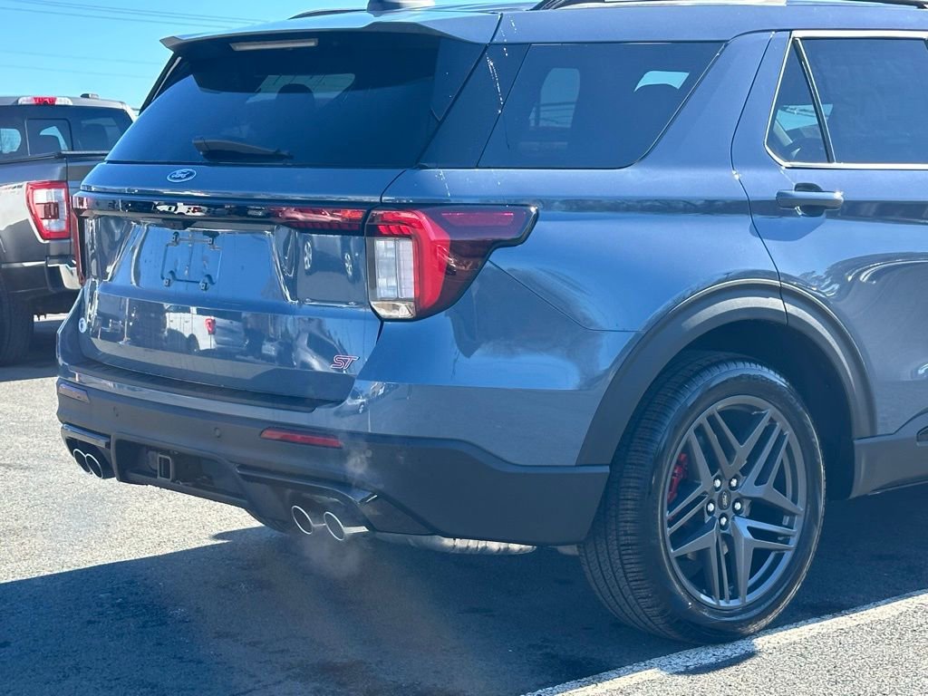 New 2026 Ford Explorer ST w/ Sun And Sound Package image 36