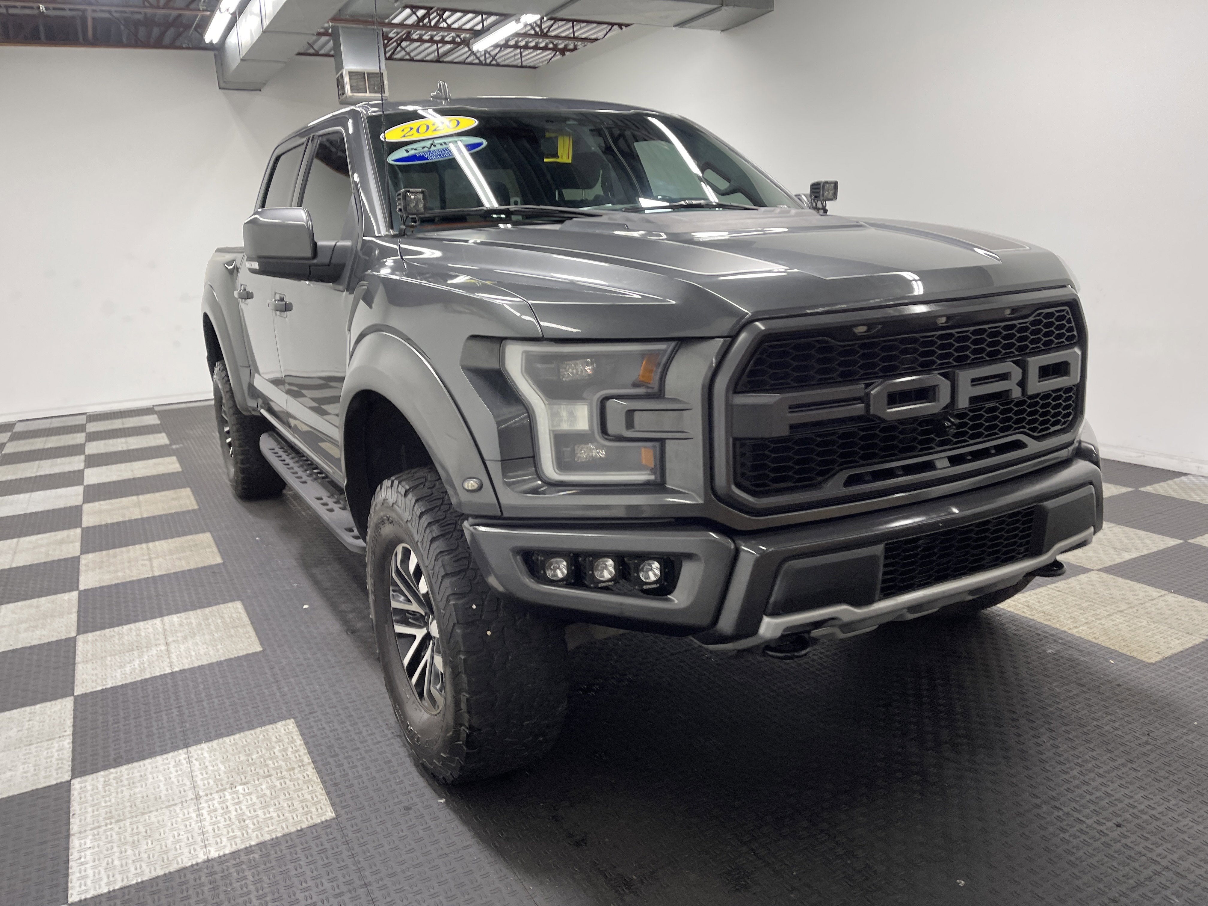 Used 2020 Ford F150 Raptor w/ Equipment Group 802A Luxury AWD/4WD image 6