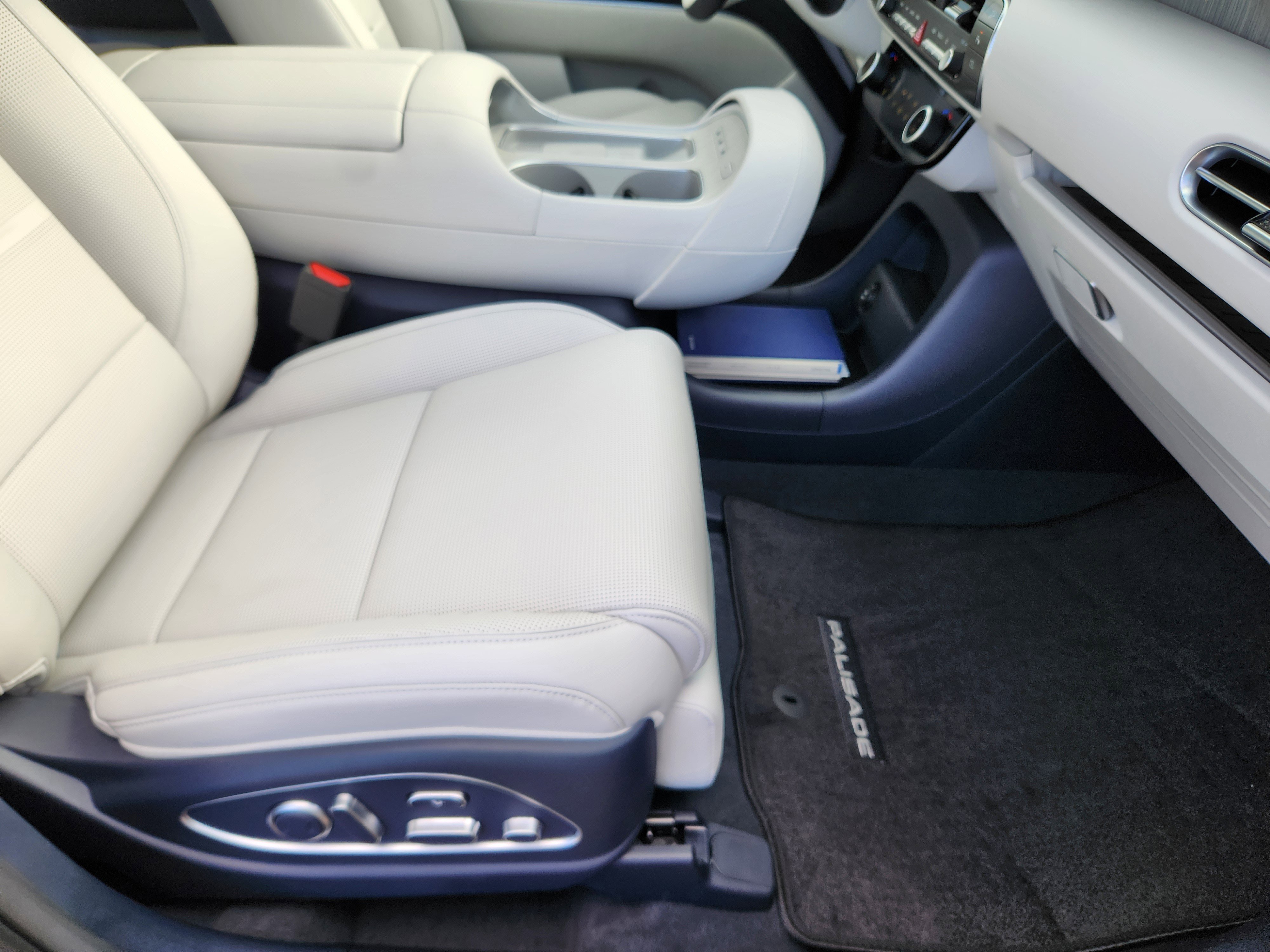 New 2026 Hyundai Palisade Limited image 16