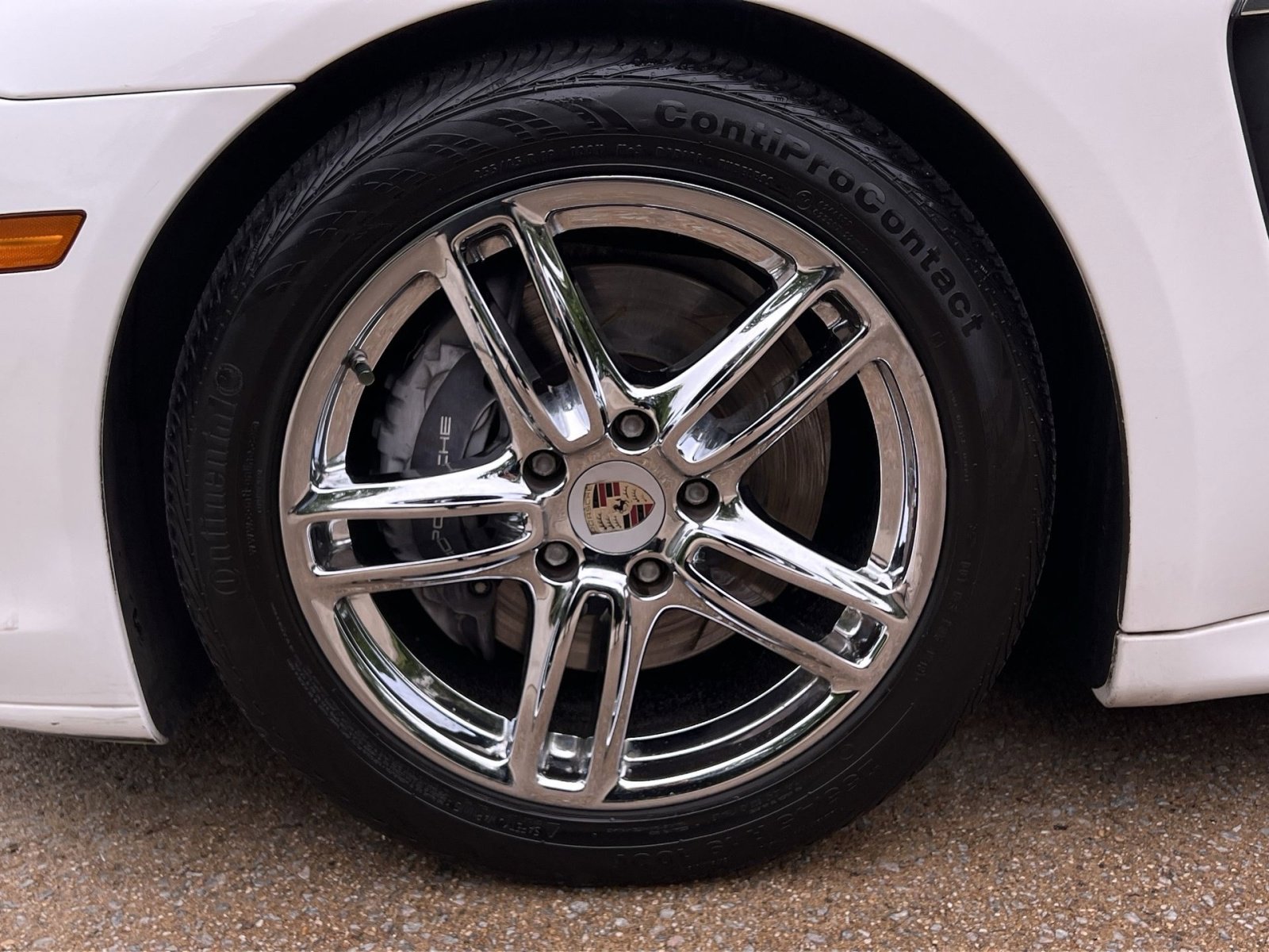 Used 2011 Porsche Panamera RWD image 22