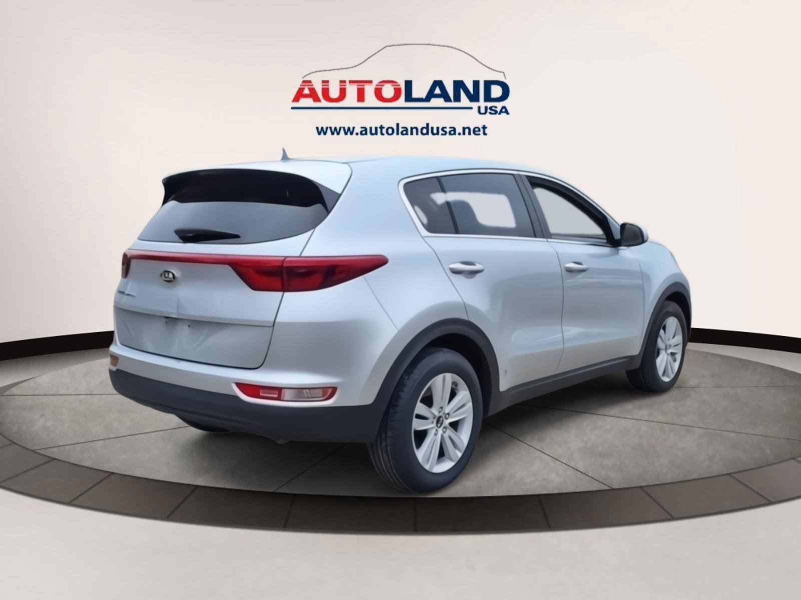 Used 2019 Kia Sportage LX image 5