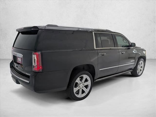 Used 2018 GMC Yukon XL Denali w/ Denali Ultimate Package AWD/4WD image 5