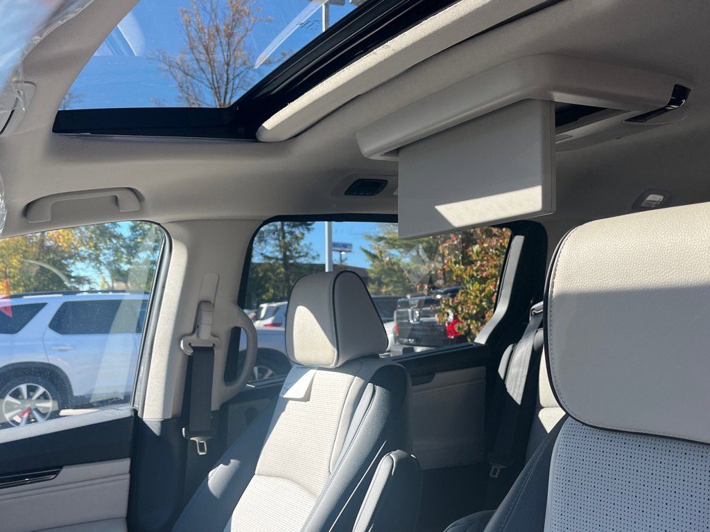 New 2026 Honda Odyssey Elite image 5
