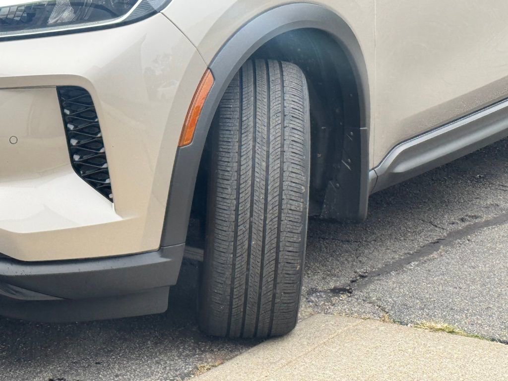 Used 2024 INFINITI QX60 Luxe image 10