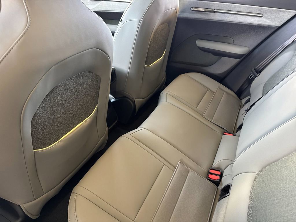New 2026 Volvo EX30 Plus w/ Climate Package AWD/4WD image 11