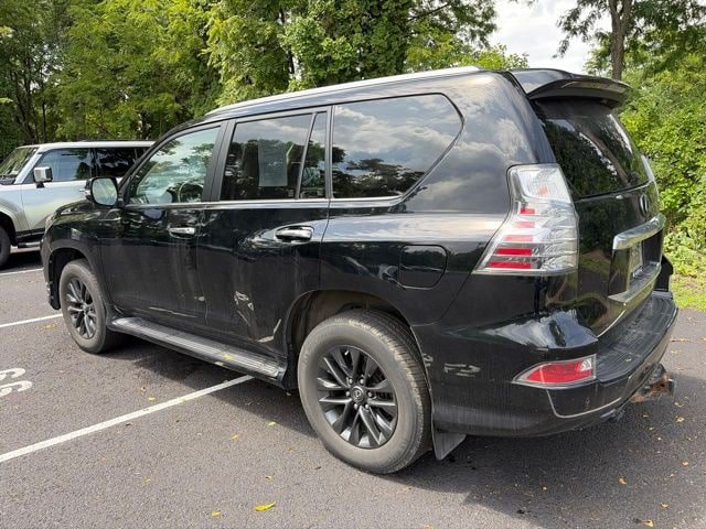 Used 2021 Lexus GX 460 Premium w/ Premium Package AWD/4WD image 10