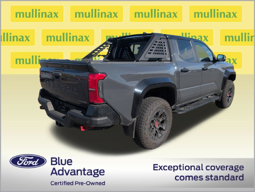 Used 2024 Toyota Tacoma TRD Pro AWD/4WD image 3