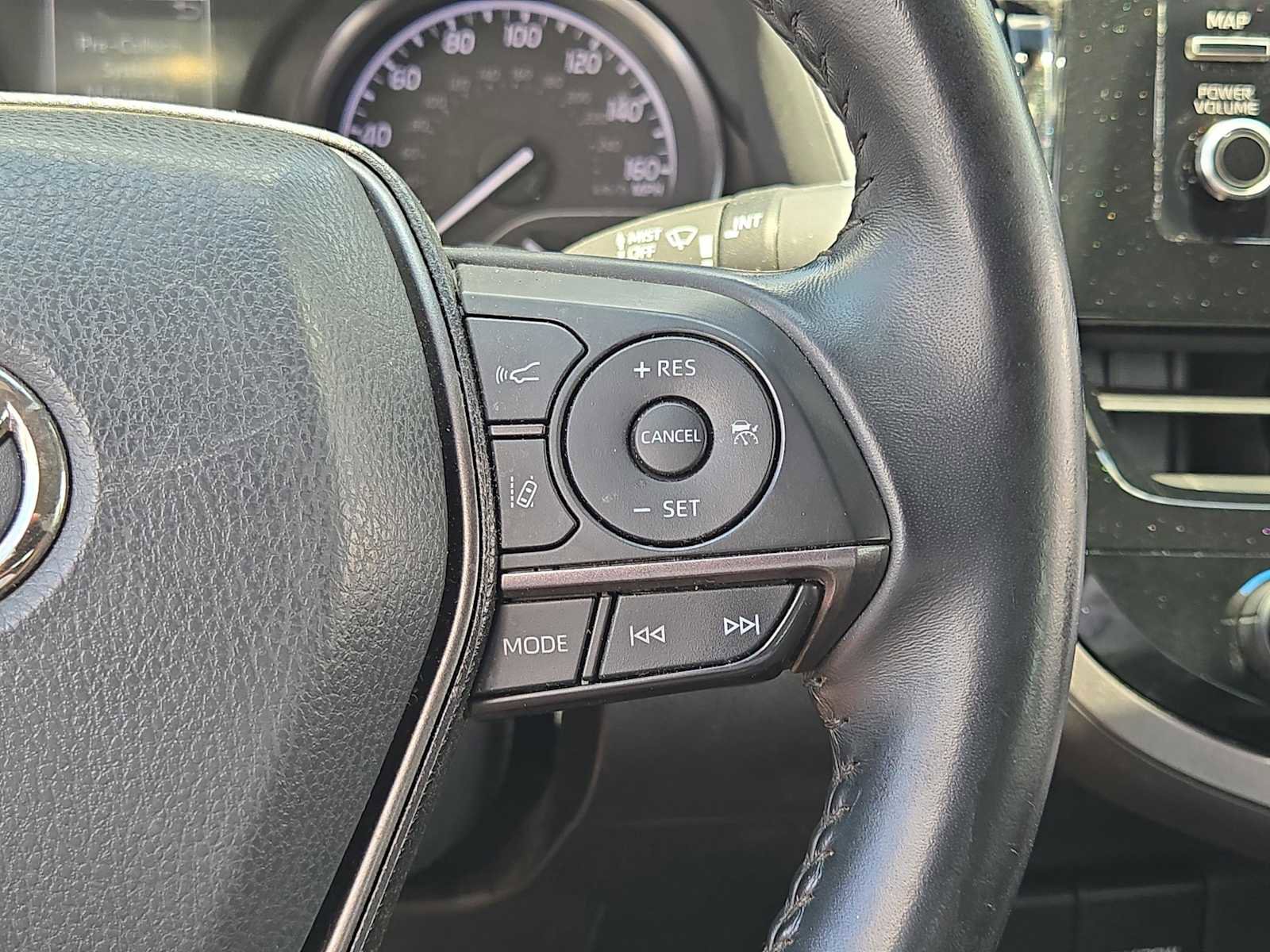 Used 2021 Toyota Camry SE w/ Convenience Package FWD image 24