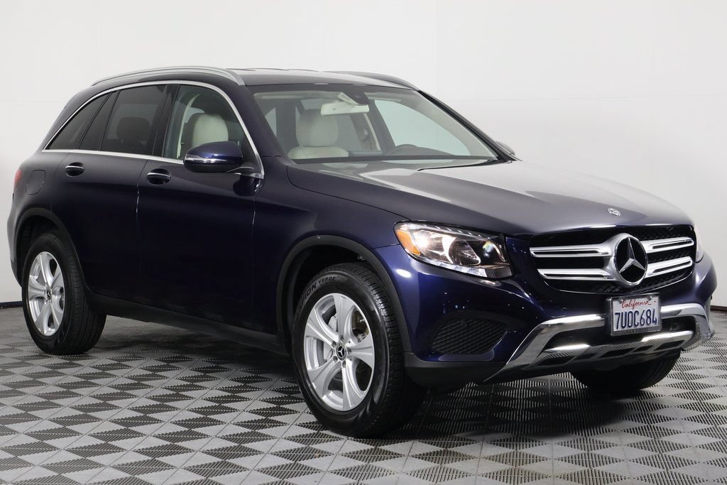 Used 2017 Mercedes-Benz GLC 300 image 3