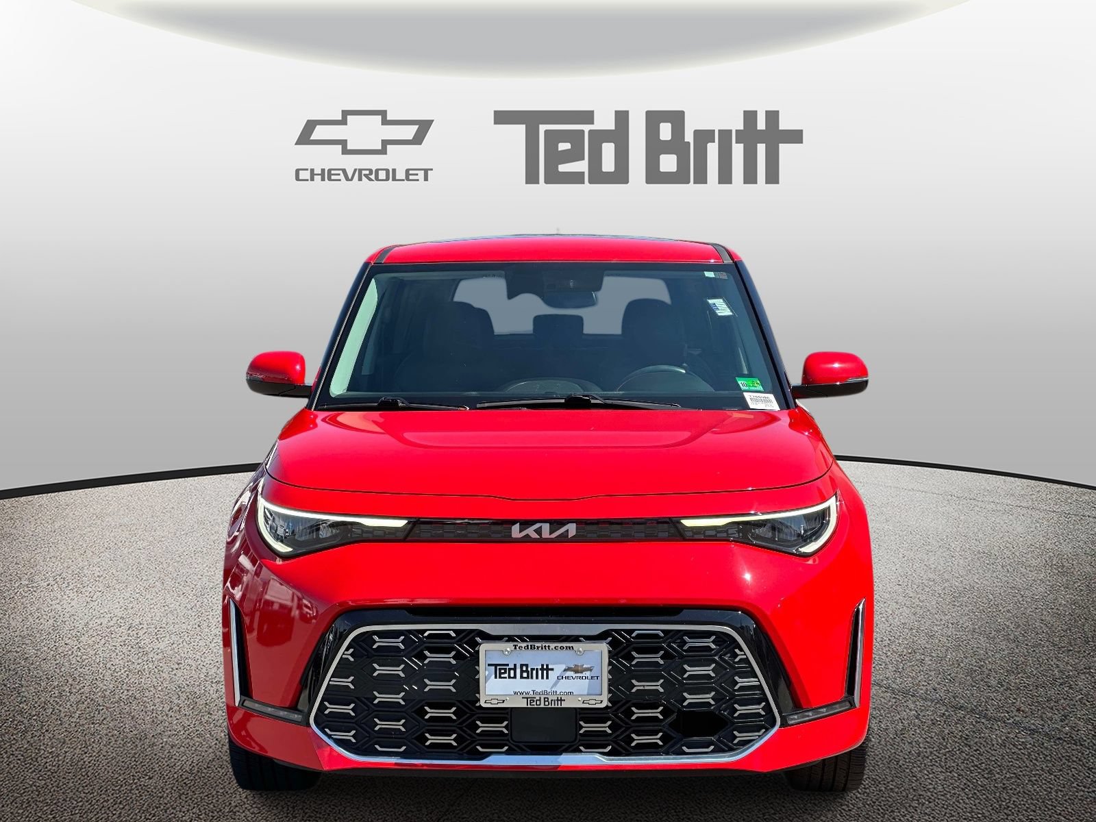 Used 2024 Kia Soul GT-Line w/ GT-Line Technology Package FWD image 2
