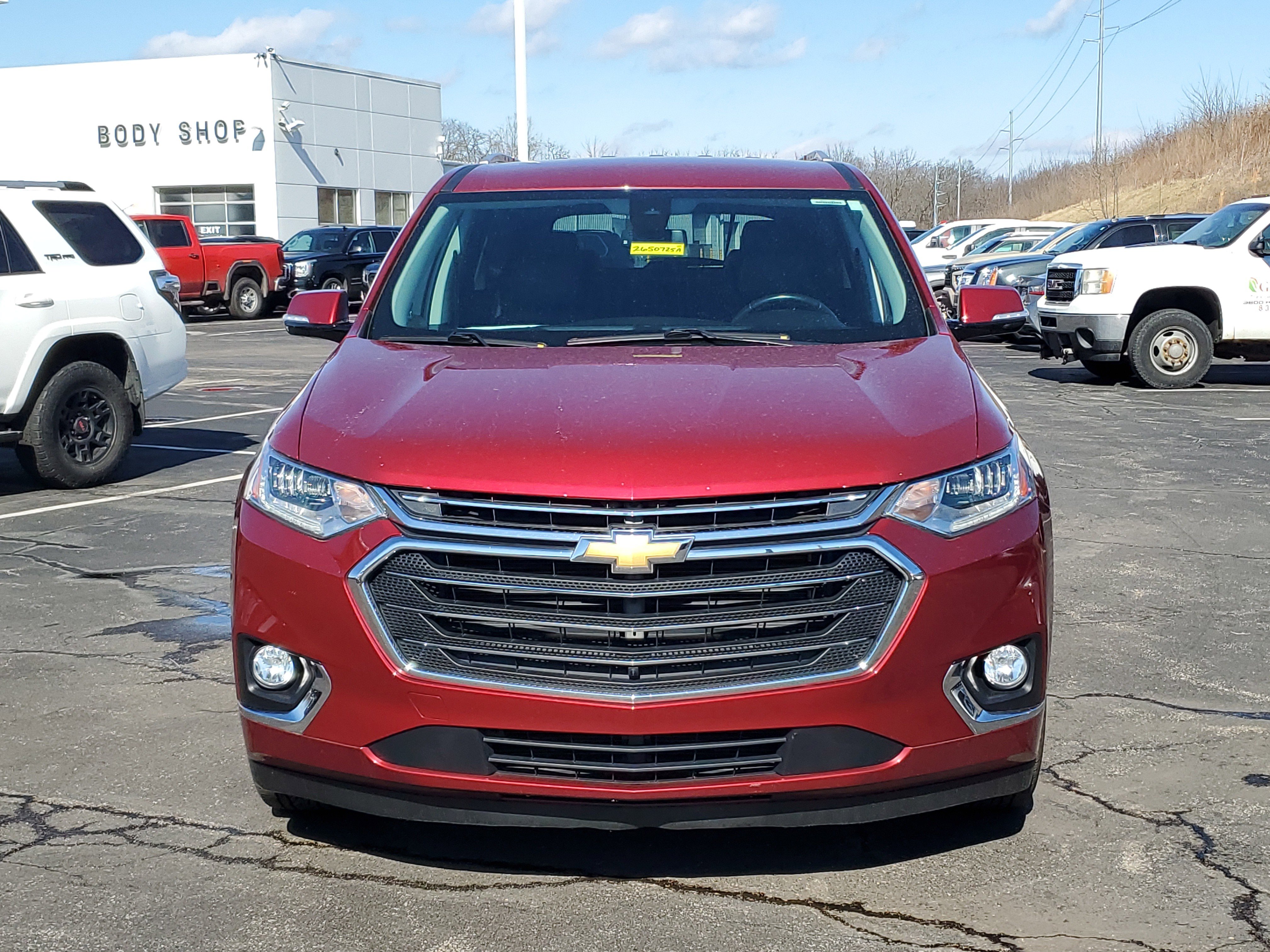 Used 2018 Chevrolet Traverse Premier w/ Driver Confidence II Package image 2