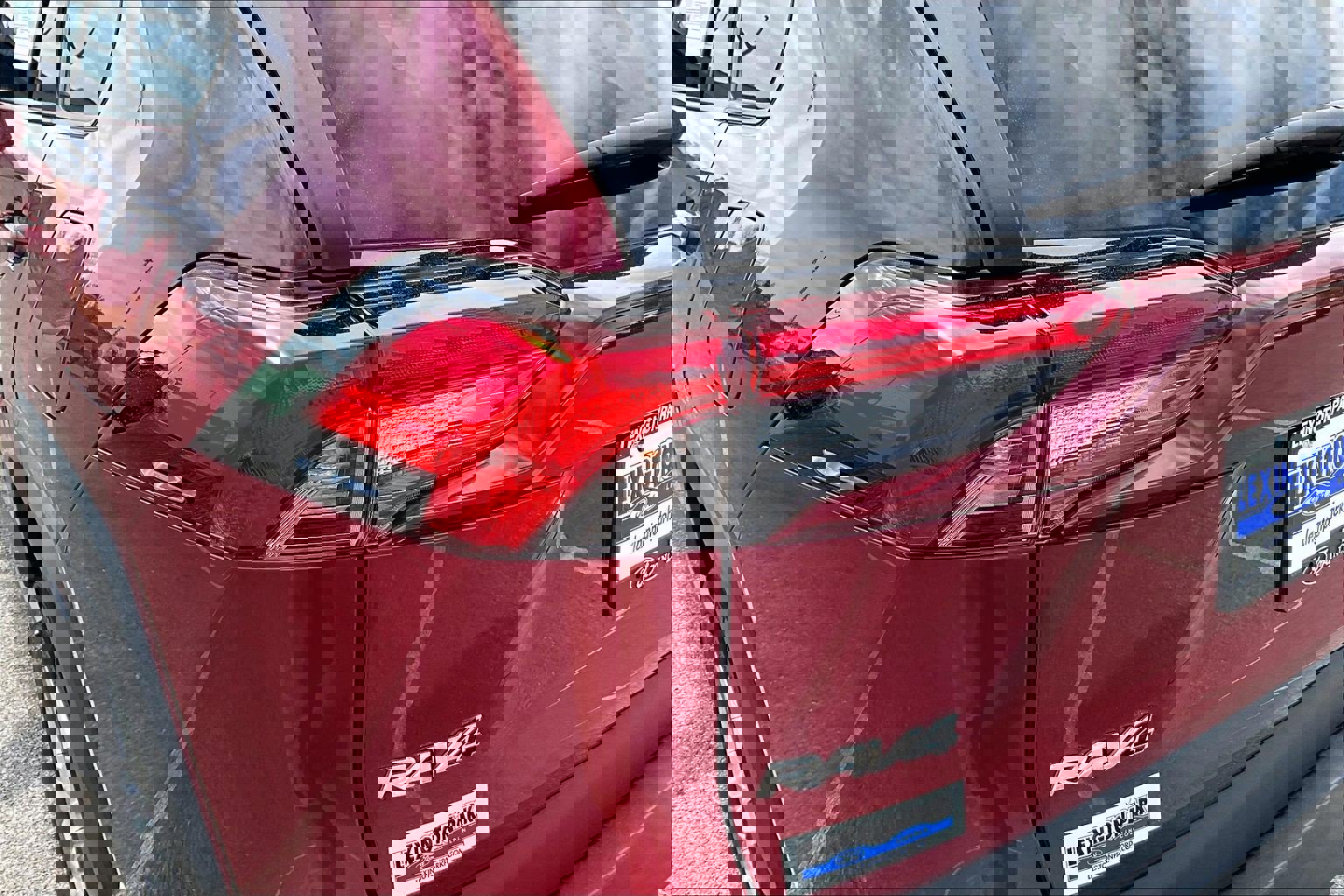 Used 2025 Toyota RAV4 XLE w/ Convenience Package AWD/4WD image 23