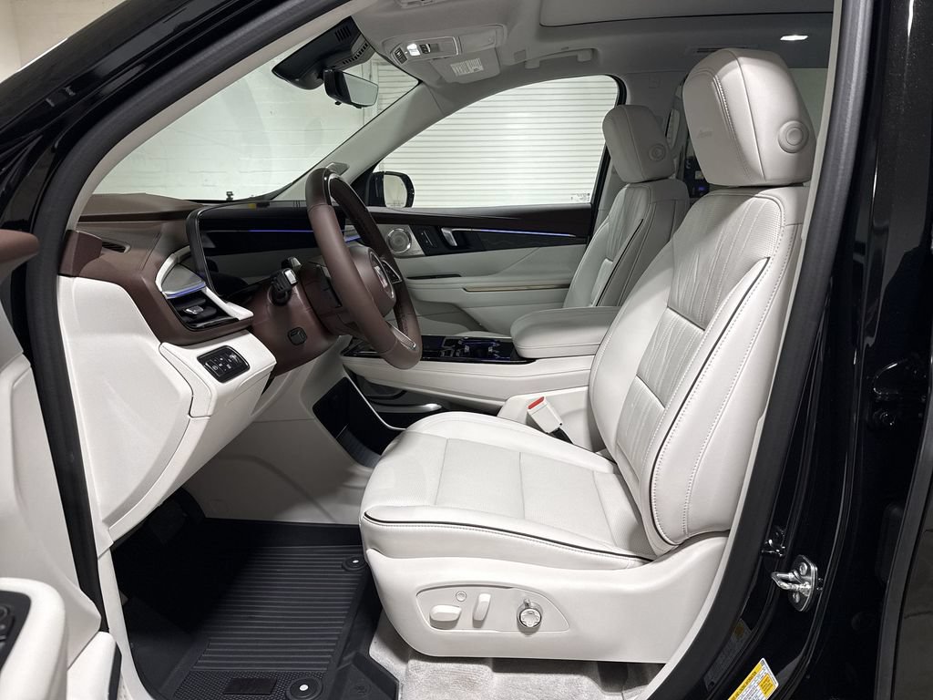 New 2026 Buick Enclave Avenir w/ Super Cruise Package AWD/4WD image 21