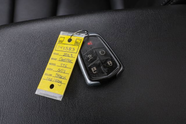 Used 2023 Cadillac XT6 Luxury image 8