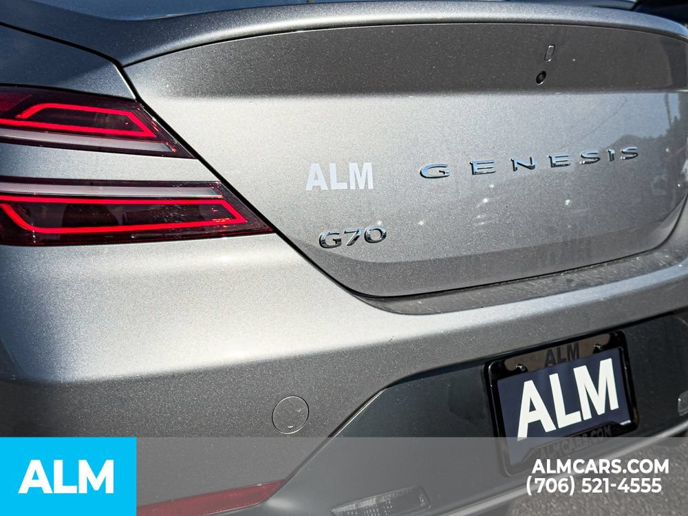 Used 2025 Genesis G70 2.5T RWD image 16