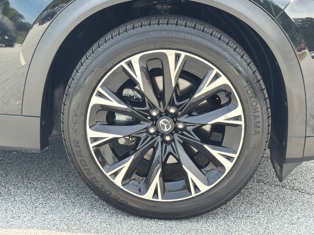 Used 2024 MAZDA CX-90 Plug-In Hybrid w/ Premium Pkg AWD/4WD image 12