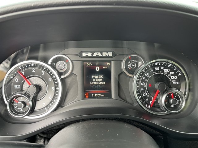 Used 2022 RAM 1500 Big Horn AWD/4WD image 22