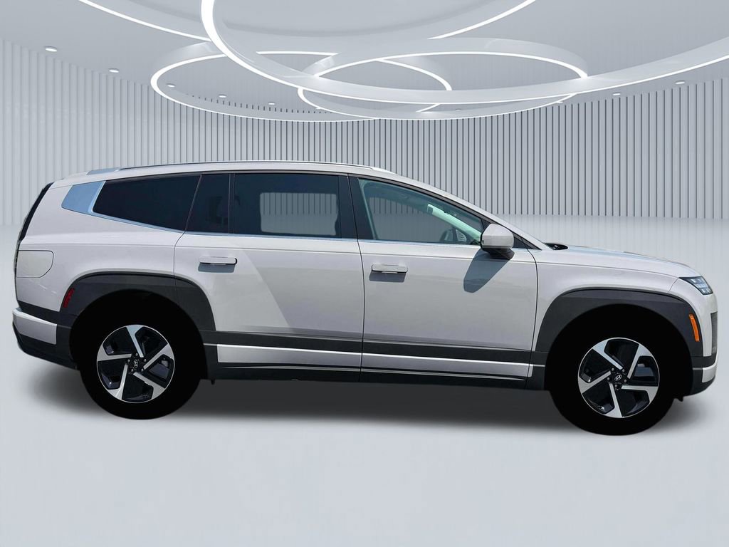 New 2026 Hyundai Ioniq 9 SE image 9