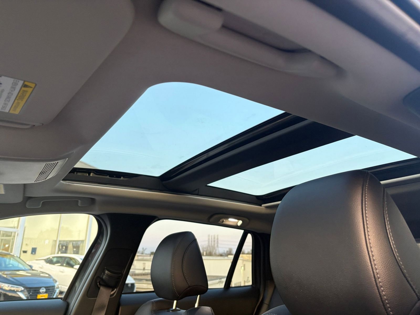 Used 2025 MAZDA CX-50 2.5 Hybrid w/ Premium Plus Pkg image 31