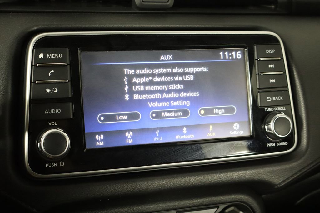 Used 2020 Nissan Versa S FWD image 30