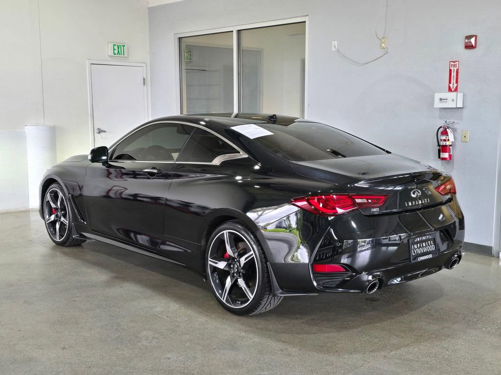 Certified 2022 INFINITI Q60 Red Sport 400 w/ Cargo Package AWD/4WD image 6