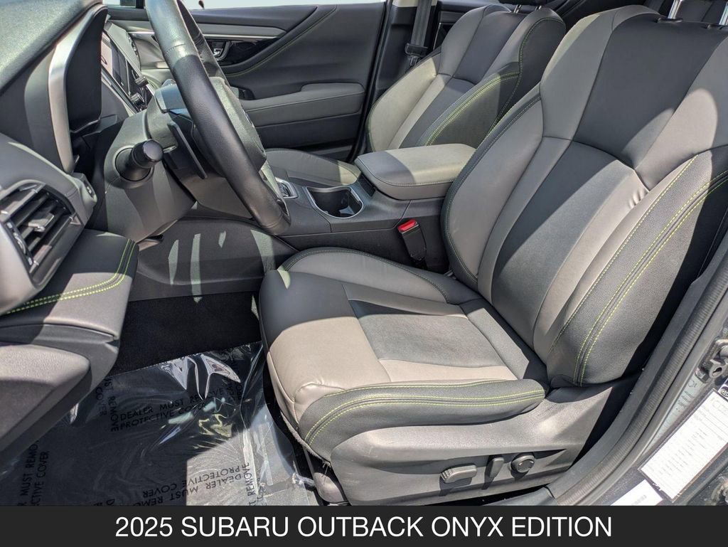Used 2025 Subaru Outback Onyx Edition AWD/4WD image 14