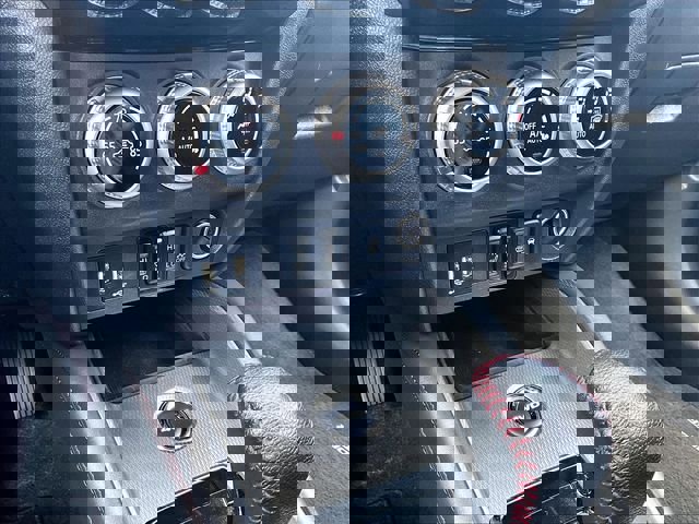 Used 2025 Mitsubishi Outlander Sport AWD image 27