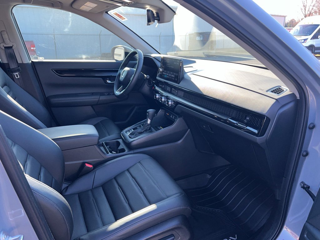 Used 2024 Honda CR-V EX-L image 31