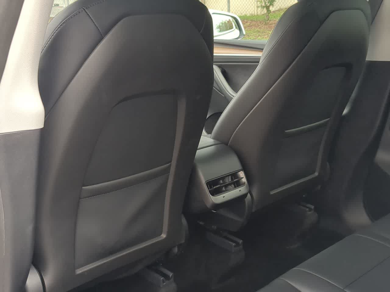Used 2024 Tesla Model Y Performance AWD/4WD image 17