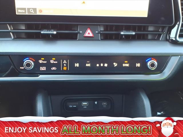 Used 2025 Kia Sportage SX image 24