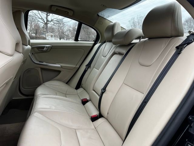 Used 2013 Volvo S60 T5 image 16