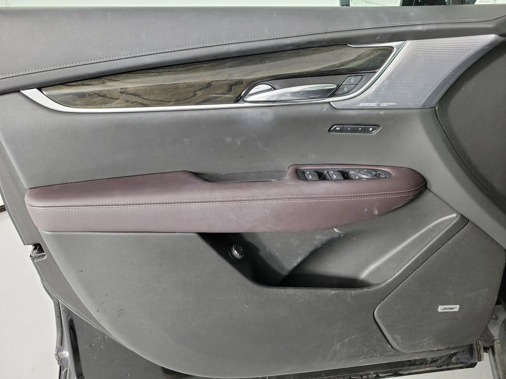 Used 2024 Cadillac XT6 Premium Luxury w/ LPO, Floor Liner Package AWD/4WD image 22