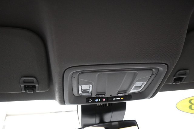 Used 2023 Chevrolet Silverado 1500 LT AWD/4WD image 10