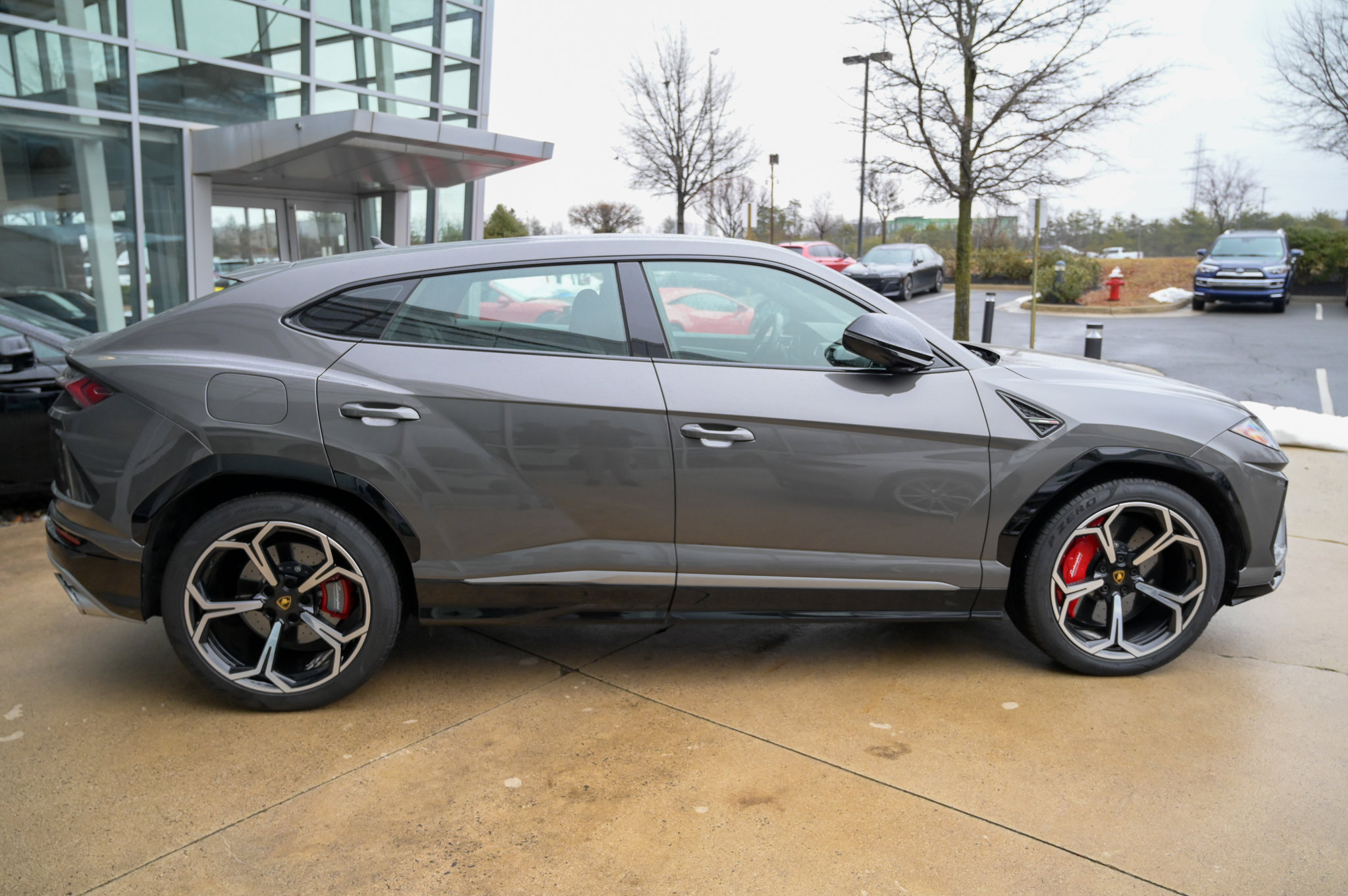 Used 2021 Lamborghini Urus image 4