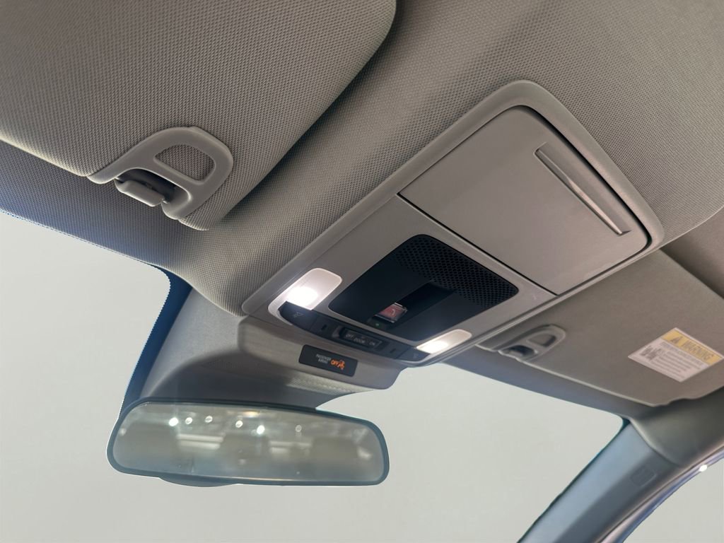 Used 2025 Honda Accord LX image 21