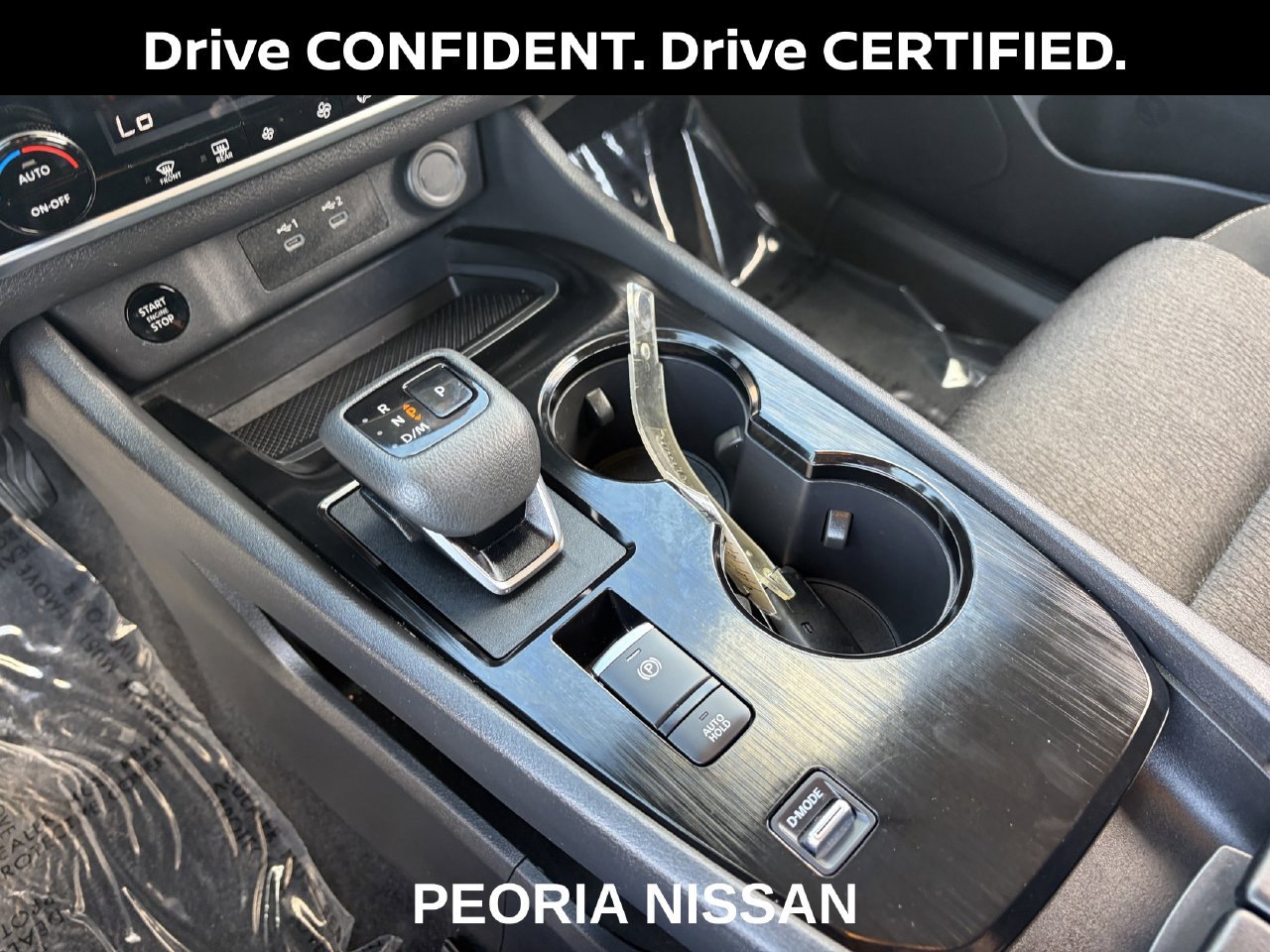 Certified 2025 Nissan Rogue SV FWD image 31