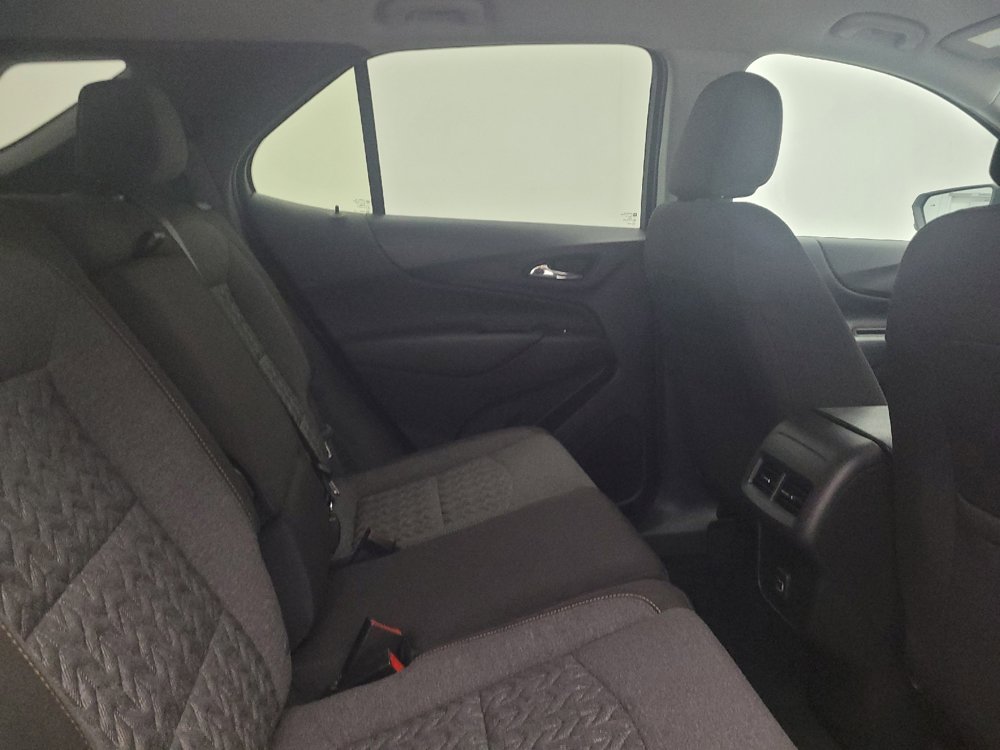 Used 2024 Chevrolet Equinox LT w/ LPO, Floor Liner Package FWD image 19
