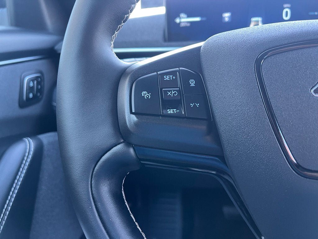 Used 2025 Ford Mustang Mach-E GT AWD/4WD image 28