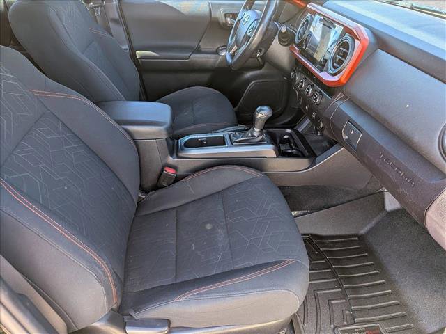 Used 2017 Toyota Tacoma TRD Off-Road w/ Tow Package (A/T) image 20
