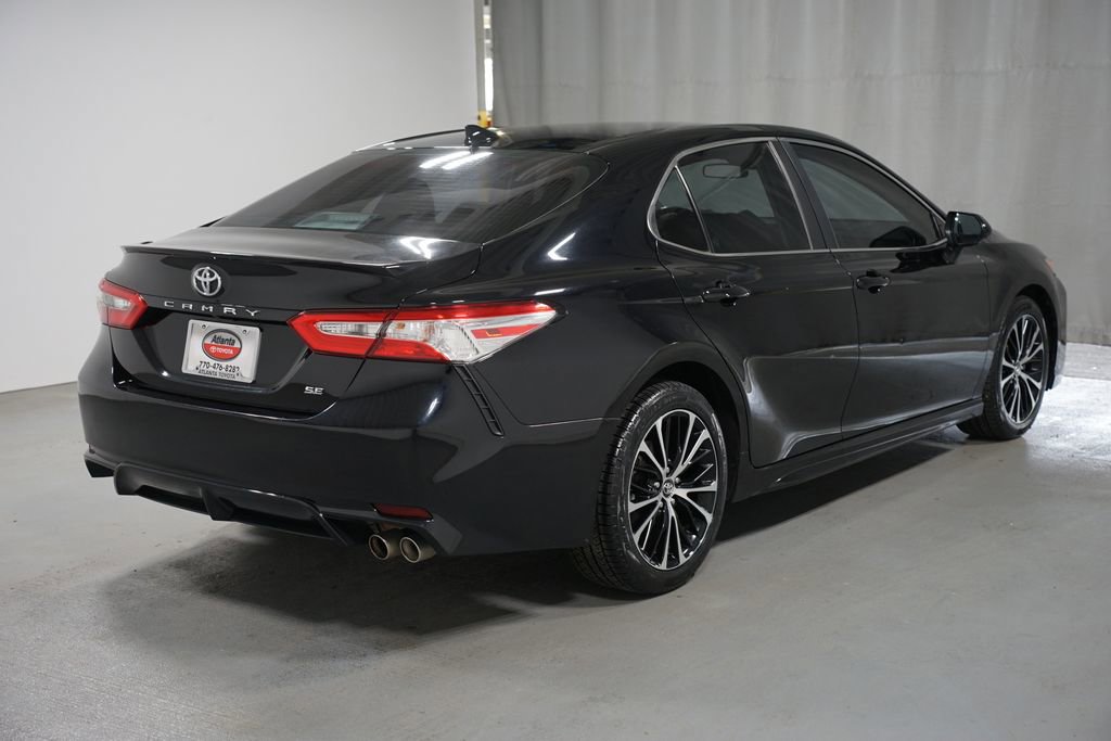 Certified 2020 Toyota Camry SE image 8