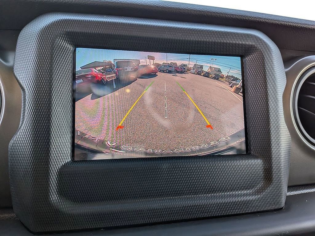 Used 2021 Jeep Wrangler Unlimited Sport image 18