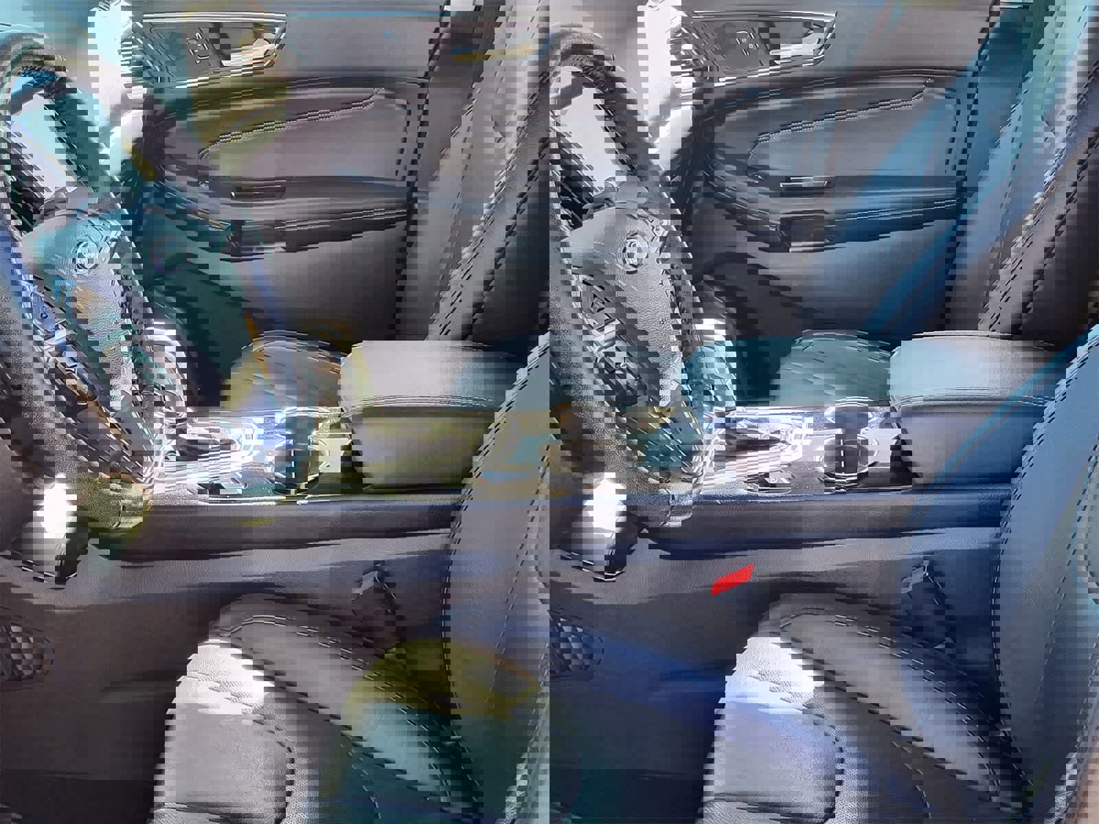 Used 2017 Ford Edge Titanium w/ Equipment Group 301A image 26