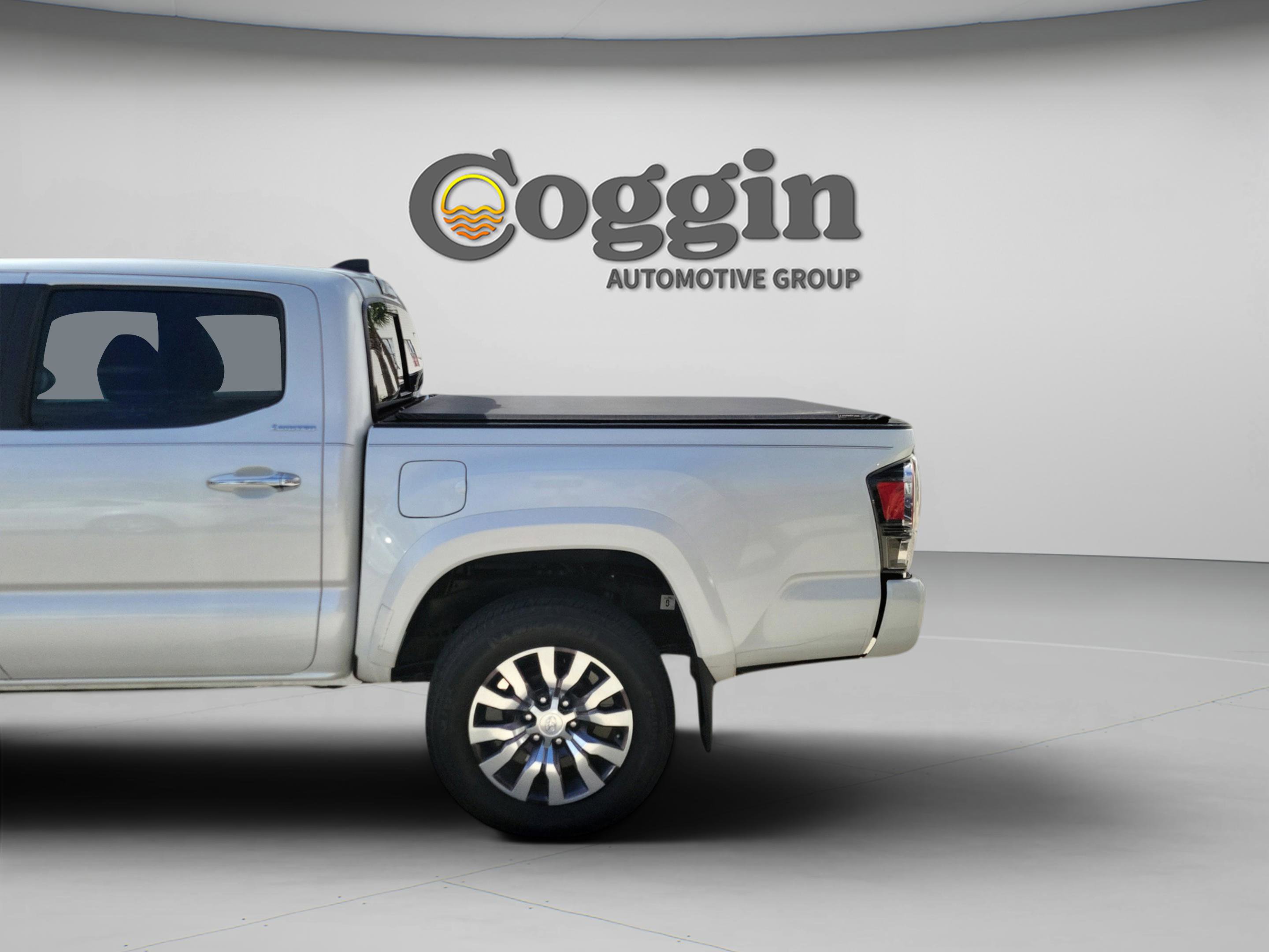 Used 2023 Toyota Tacoma Limited AWD/4WD image 29