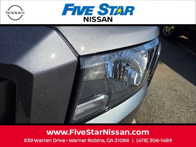 Used 2024 Nissan Frontier SV w/ SV Convenience Package image 14