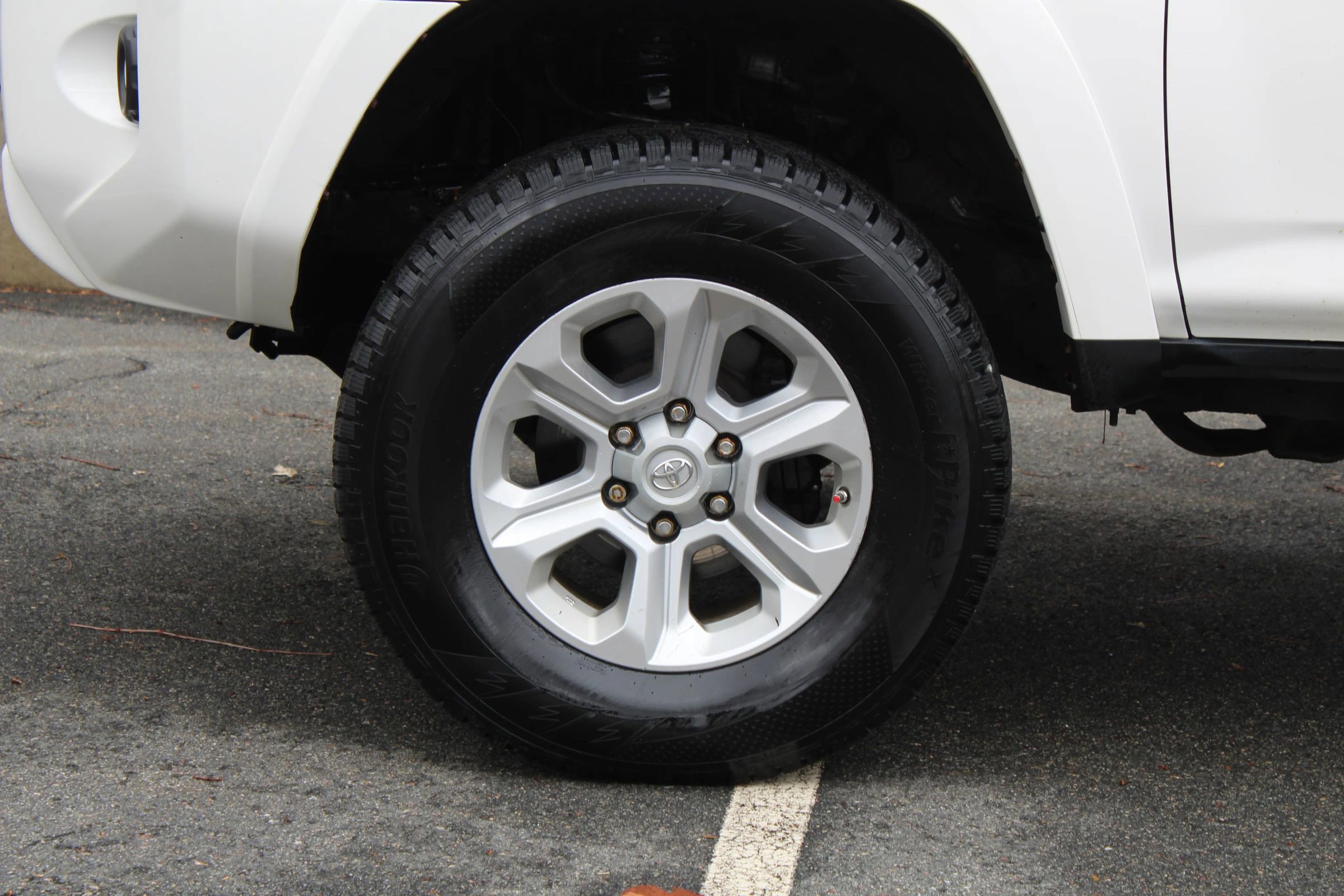 Used 2015 Toyota 4Runner SR5 image 38