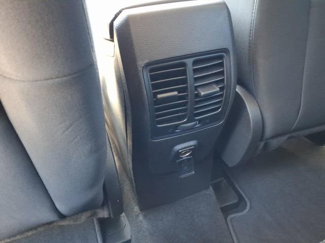 Used 2019 Ford Escape SE FWD image 9